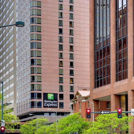 Holiday Inn Express Denver Downtown By Ihg Exterior photo