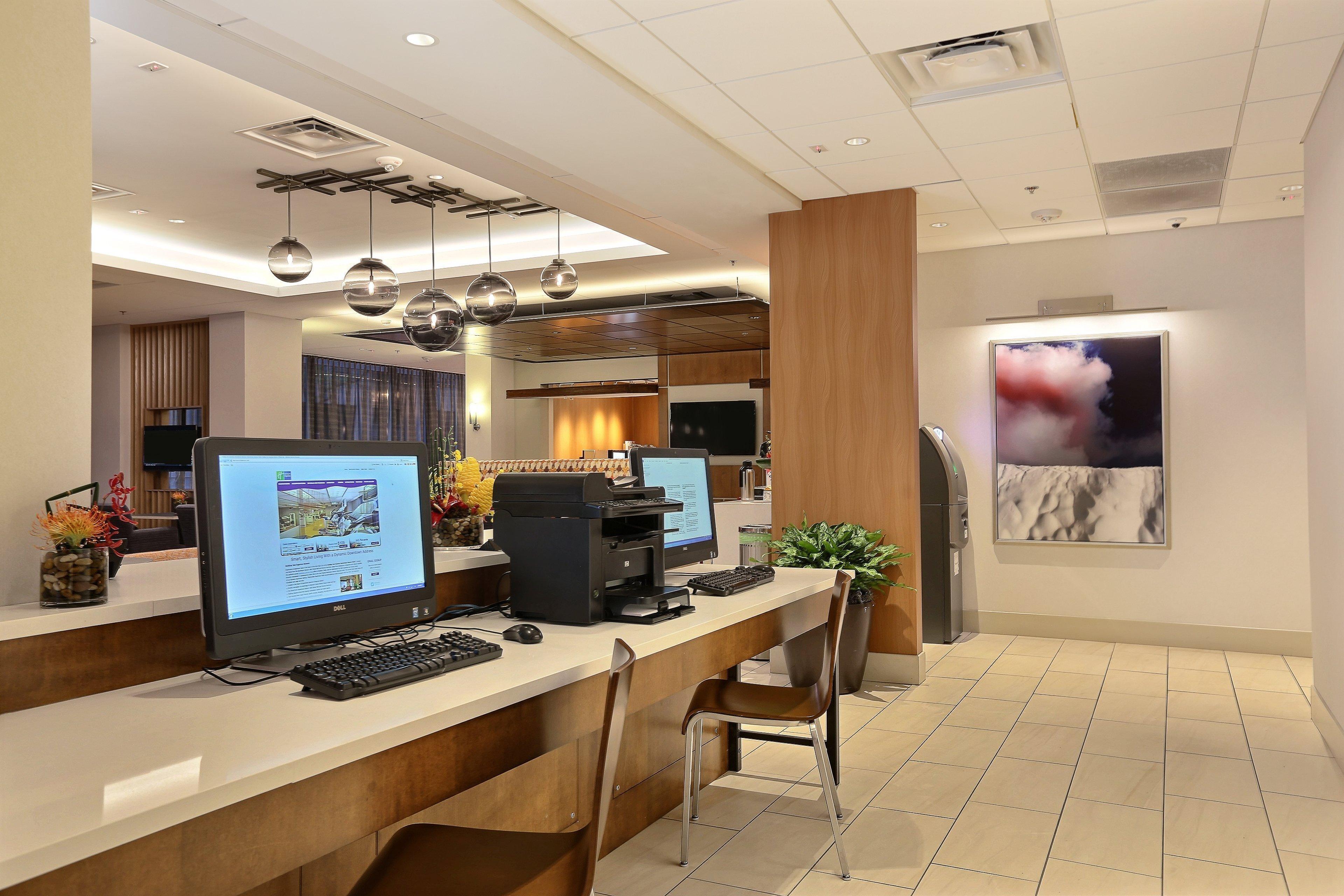 Holiday Inn Express Denver Downtown By Ihg Exterior photo