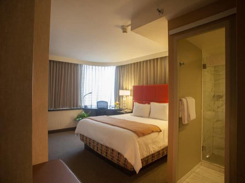 Holiday Inn Express Denver Downtown By Ihg Exterior photo